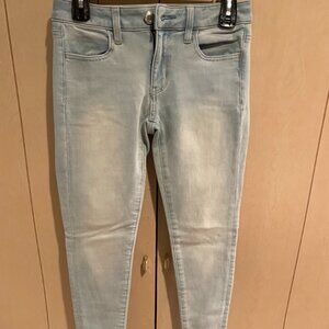 AMERICAN EAGLE OUTFITTERS 360 SUPER STRETCH  SUPER SOFT X4 JEGGINGS 4 SHORT